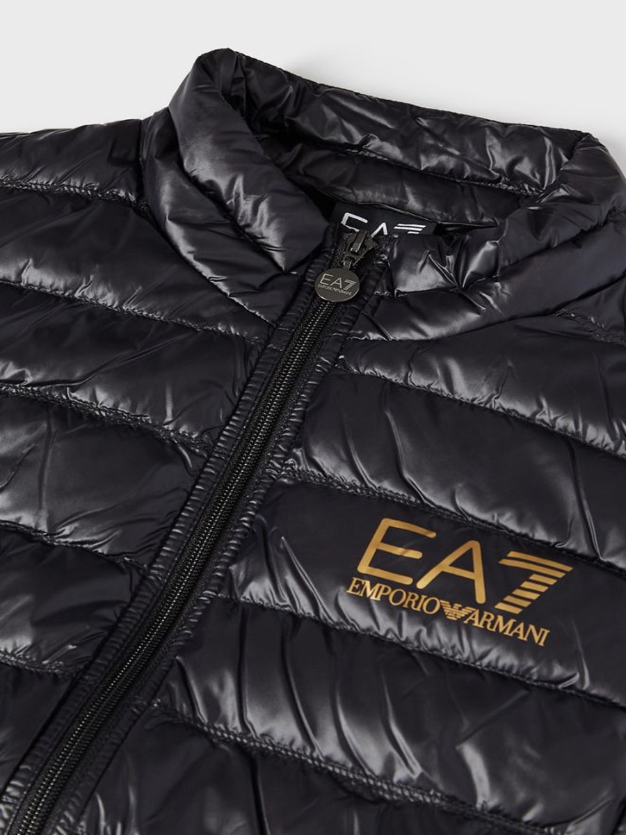 ea7 jacket black